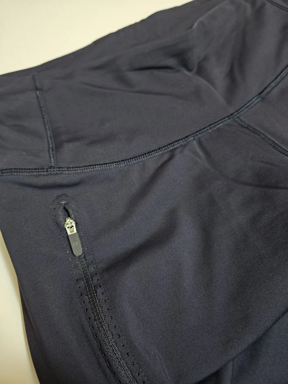 Lululemon Women's Fresh Tracks Zip Ankle Jogger Pant Hero Blue Size 6